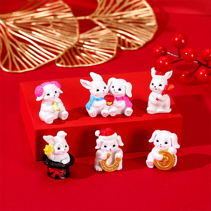 6 pieces per set