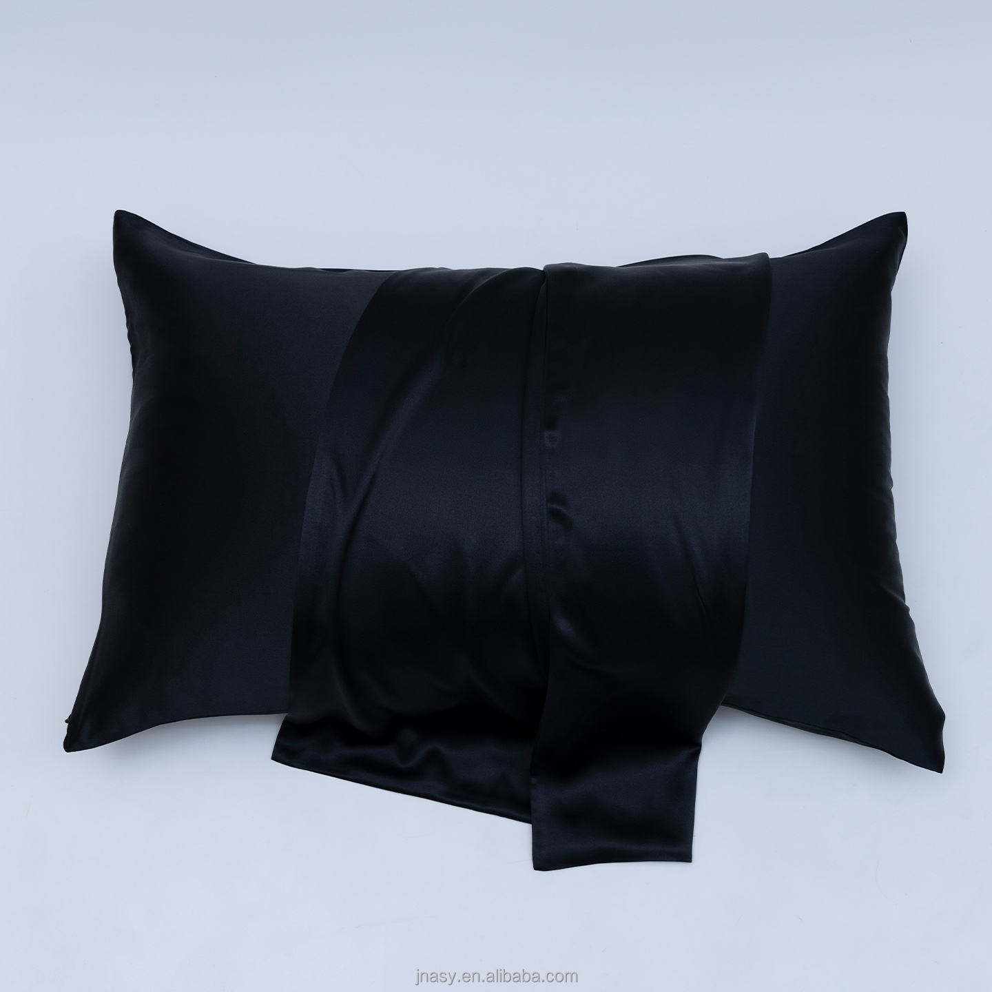 Classic black Heavyweight silk pillowcase