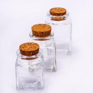 Bán Sỉ Nắp Nút Chai Thân Thiện Với Môi Trường 50Ml 70Ml 100Ml Lọ Thủy Tinh Trong Suốt Chai Gia Vị Thủy Tinh Vuông Nhỏ Cho Nghệ Tây - Product Image 4