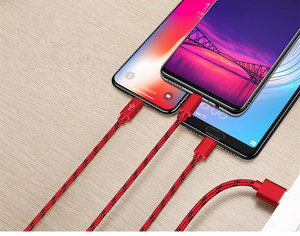 สายไนลอนแบบถัก3 in 1สำหรับ iPhone สำหรับ sumsang สายชาร์จ USB Data C ใช้ได้หลากหลายสีตามสั่ง - Product Image 4