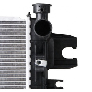 214101LA0A สำหรับ Infiniti QX80เครื่องยนต์ระบายความร้อนหม้อน้ำ