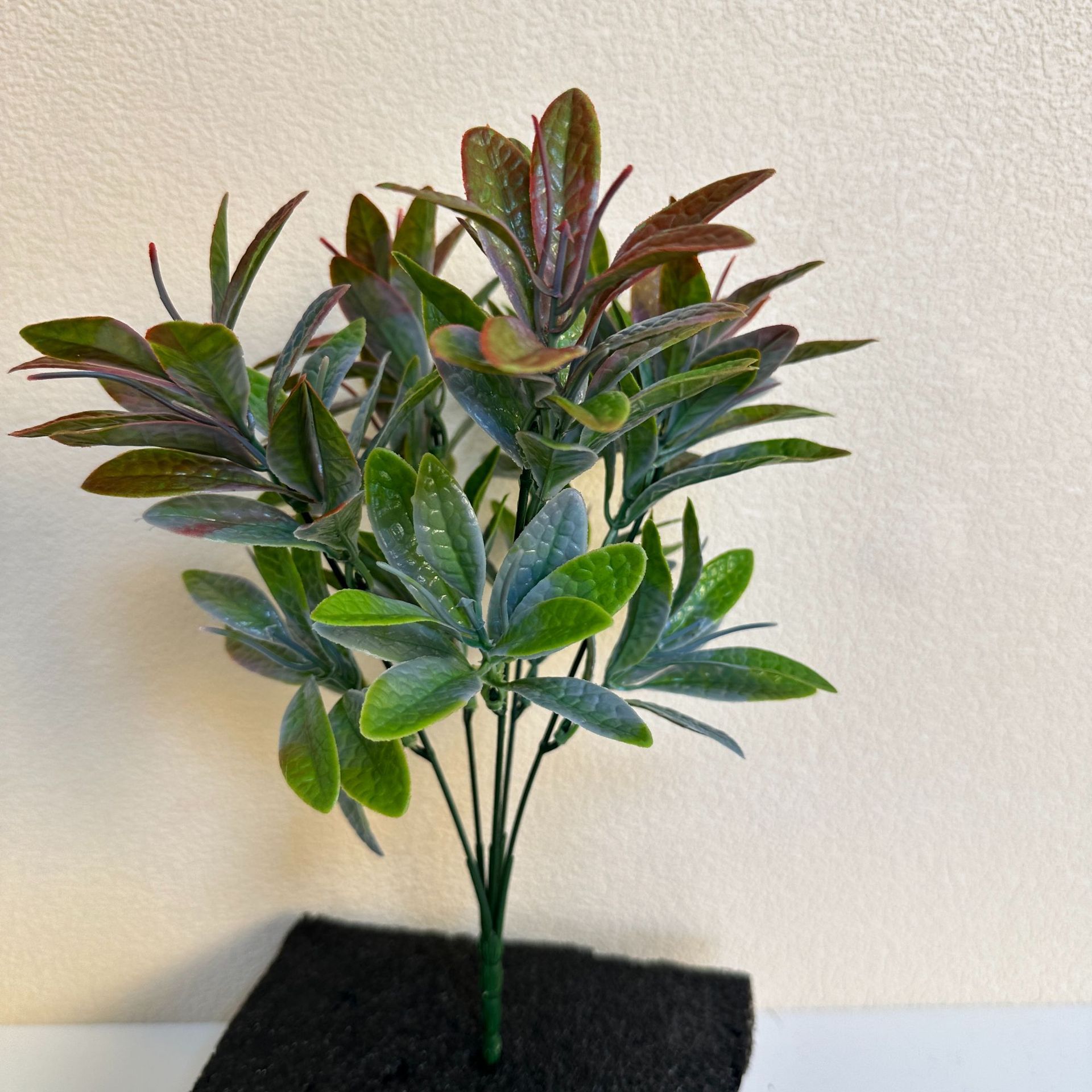 30cm Plastic Osmanthus Leaf (Autumn)