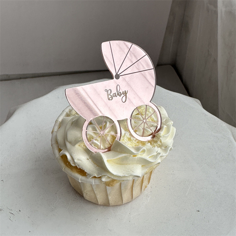 Poussette en or rose
