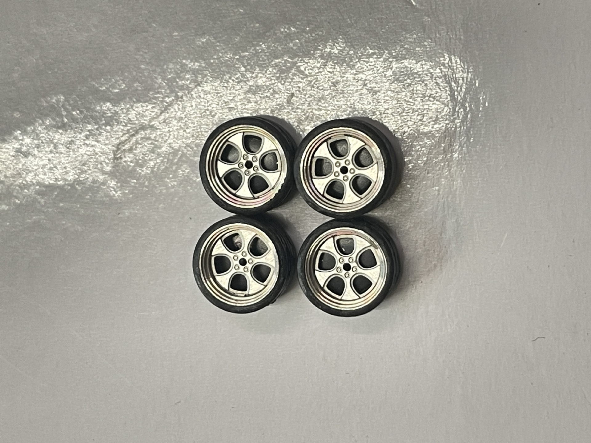 A silver 04