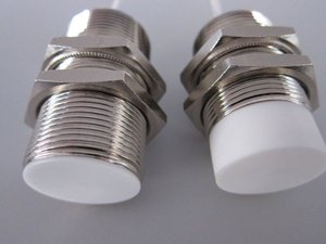 Sensor de interruptor de proximidad inductivo de larga distancia m3 robot de proximidad CNC q18mm sensor 3 movimiento 4-20ma