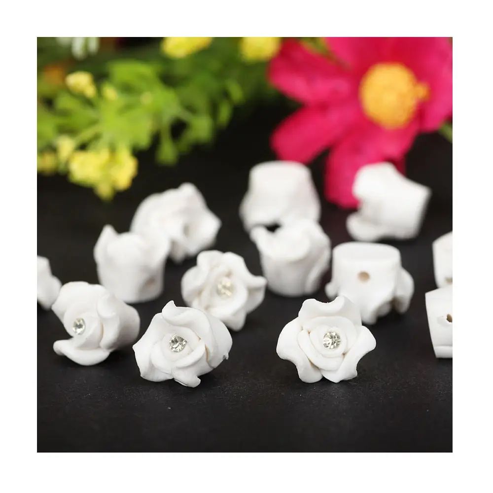3D 8 MM 10 MM weiße Rose Polymer Lehmblume für Schmuckherstellung Halskette Ohrring DIY-Dekoration Nagelkunst Telefonhülle Hochzeitskleid