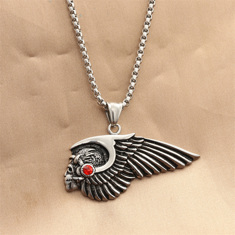 Pendentif en argent avec une chaîne de perles carrées de 3,0*60 cm