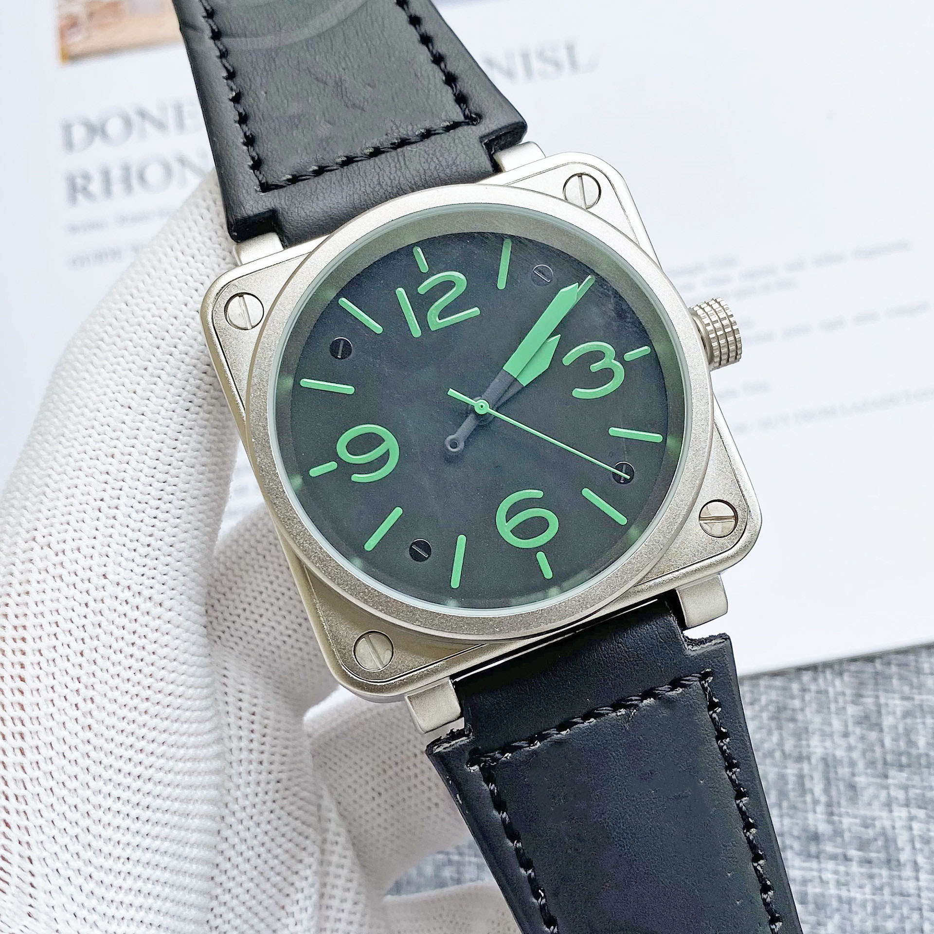Black WHITE GREEN