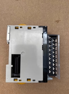 Stokta yepyeni modül CQM1-CPU11-E - Product Image 2