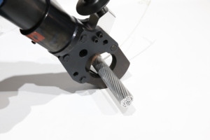 ECT-55 12T Battery Operated Hydraulic Electric <strong>Cutter</strong> With LCD Display Intelligent Cutting Tool - Product Image 3