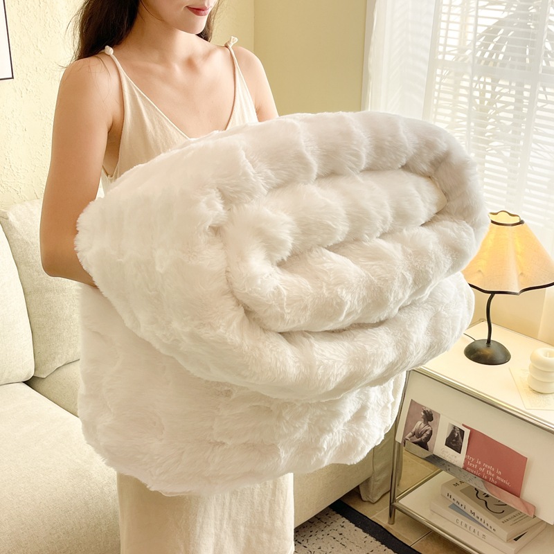 couverture lapin-blanc lait