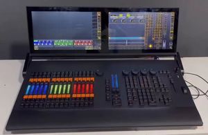 Controlador de consola inteligente MA2 DMX T2 para diseñadores profesionales de espectáculos de luz 512 control de luz - Product Image 2