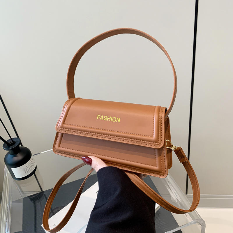 สีน้ำตาล