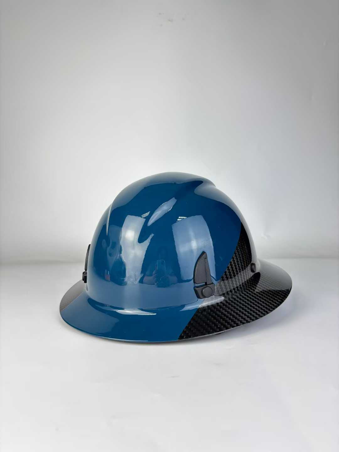 Bleu+Noir