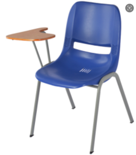 Chaise avec petite tablette 02