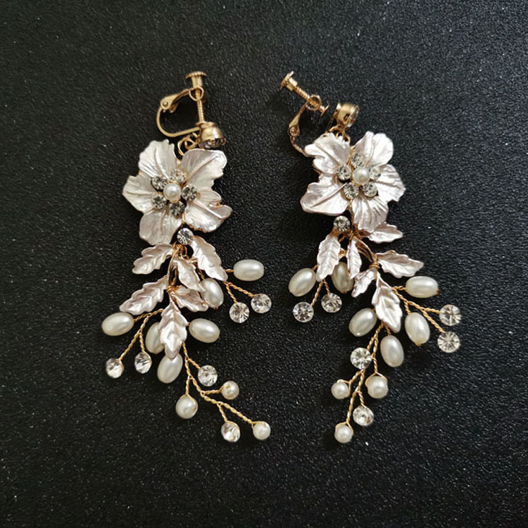 Gold Earring
