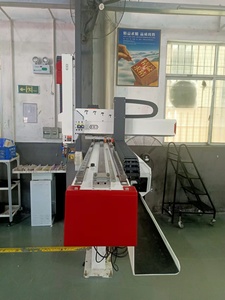 Robot cartesiano de carga pesada, Robot de extracción de tres ejes para máquina de moldeo por inyección de plástico, Robot IML - Product Image 2