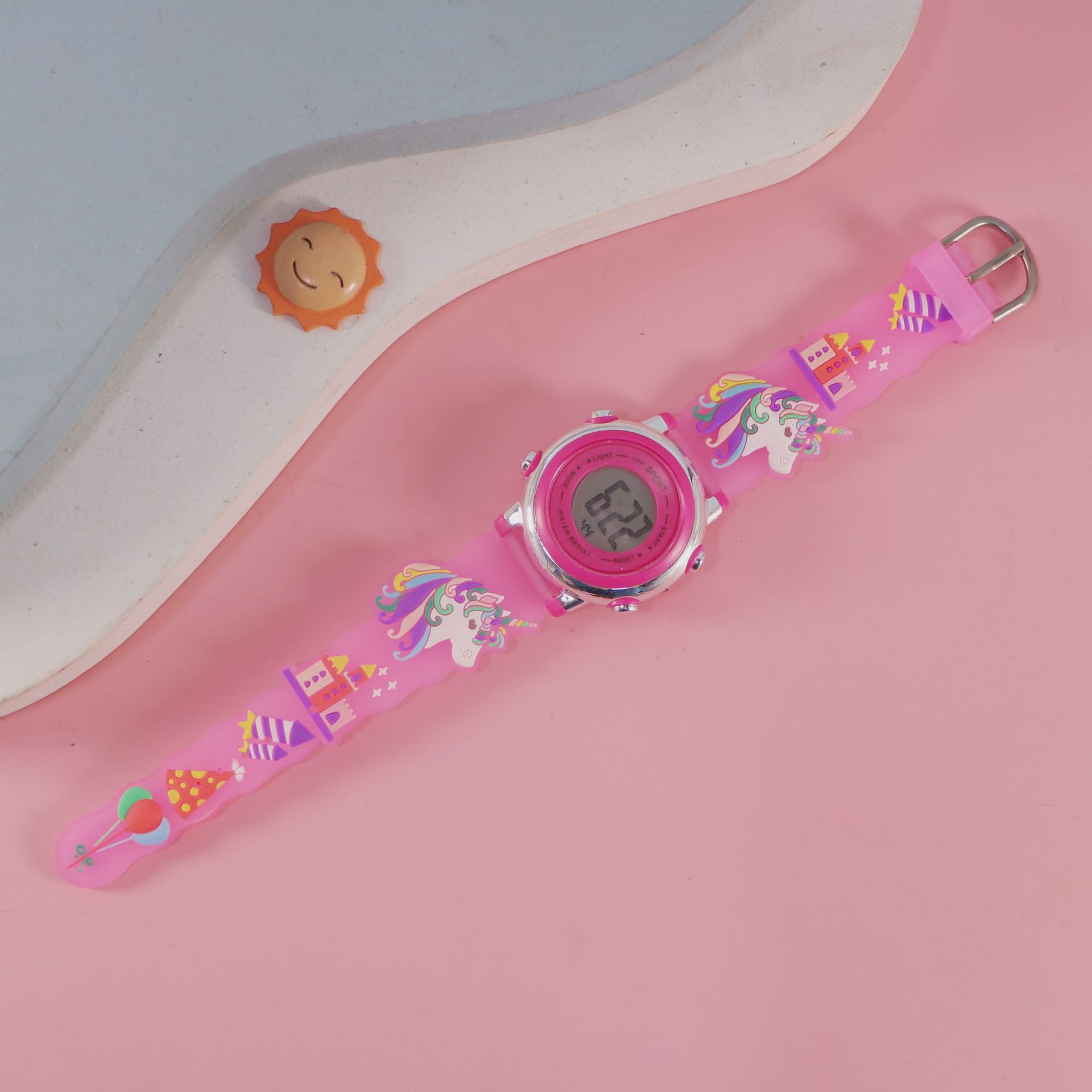 Licorne 4 rose rouge