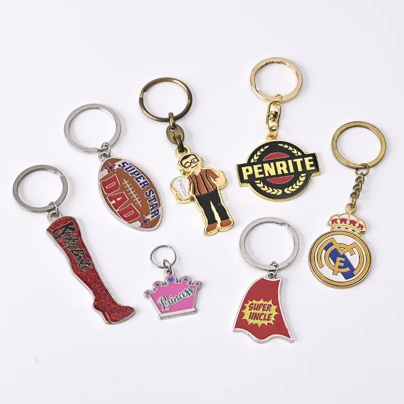 Presente Promocional Bonito Cartoon Anime Chaveiro Designers Metal Keychain Logotipo Personalizado