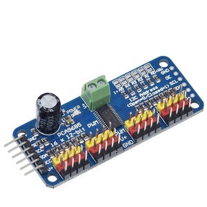 PCA9685 16 kanal PWM servo sürücü modülü IIC denetleyici robot arayüzü sürücü modülü