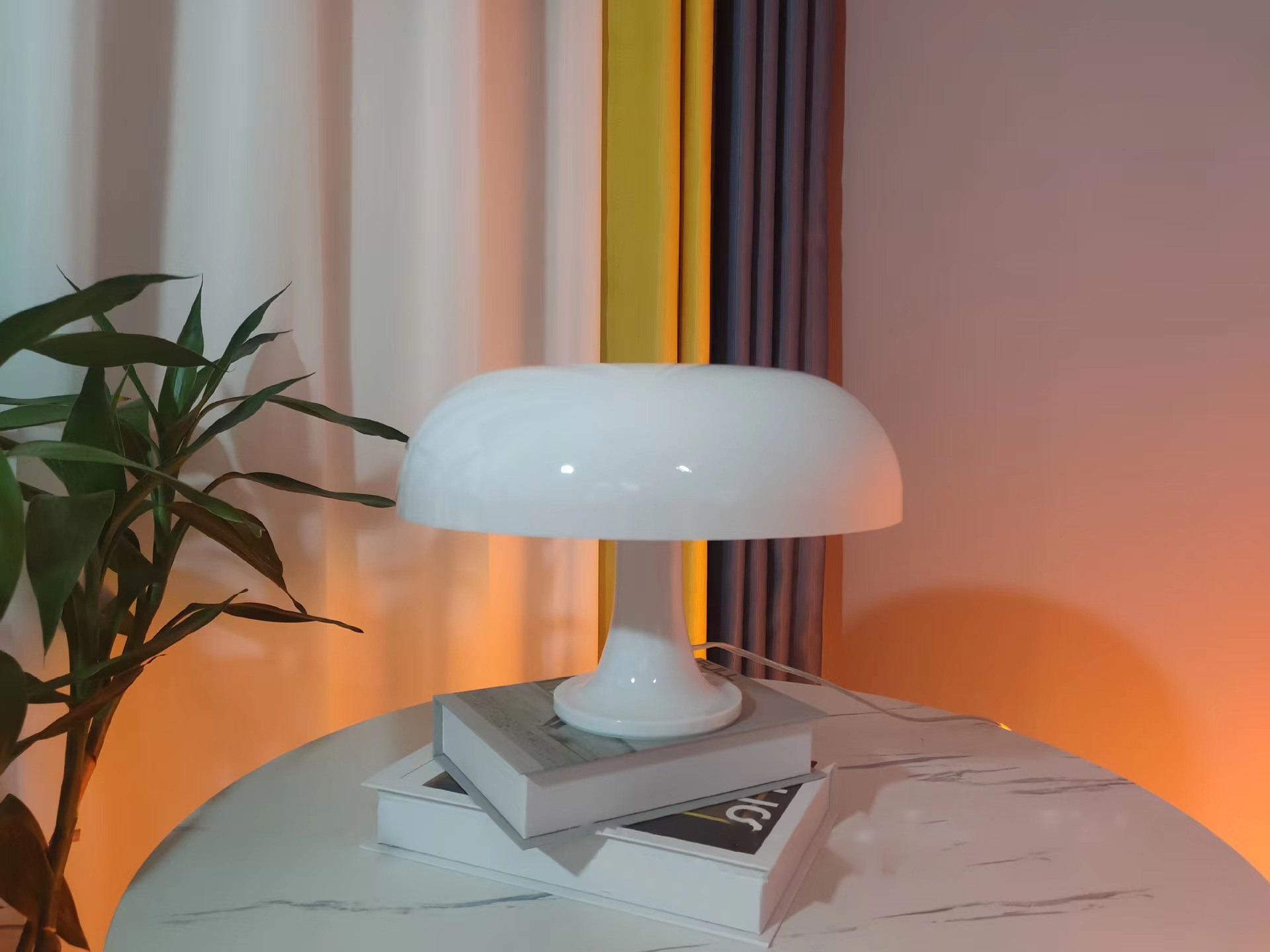 White +USB- three color light