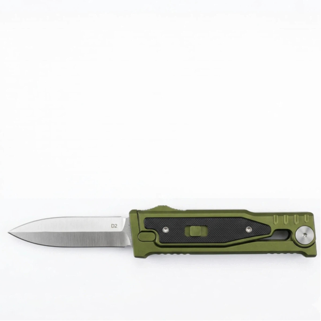 Green-hilted double-edged sword