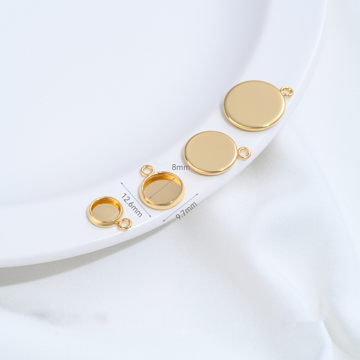 Boucle simple de 8 mm