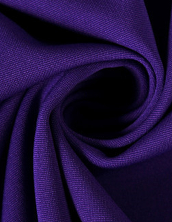 Morado oscuro