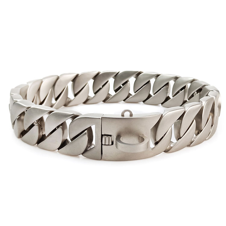 Cuello de plata polaco