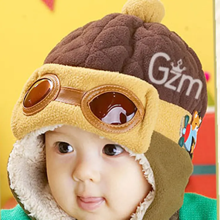 Crazy sale Guangzhou winter kinderen mode hoed winter kids pilot hoed cartoon gebreide baby hoed