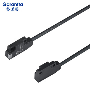 Interruptor fotoeléctrico infrarrojo ultrafino con Microsensor de reflexión difusa Garantta - Product Image 5