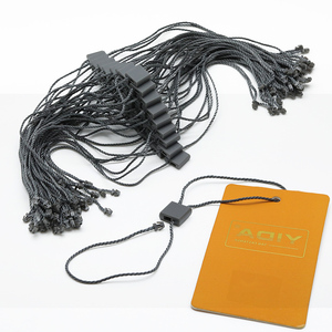 Etiqueta colgante de ropa personalizada de Estilo Universal barata al por mayor Etiqueta de sello de plástico Cadena de bloqueo de plástico en stock - Product Image 2