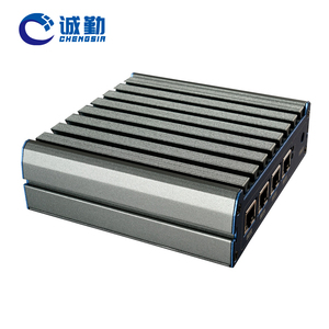 Dispositivo Firewall di fabbrica 4 LAN 2.5G Quad Core Celeron J4125 J1900 E3845 Desktop Nano Mini Computer Router morbido Pfsense Mini PC