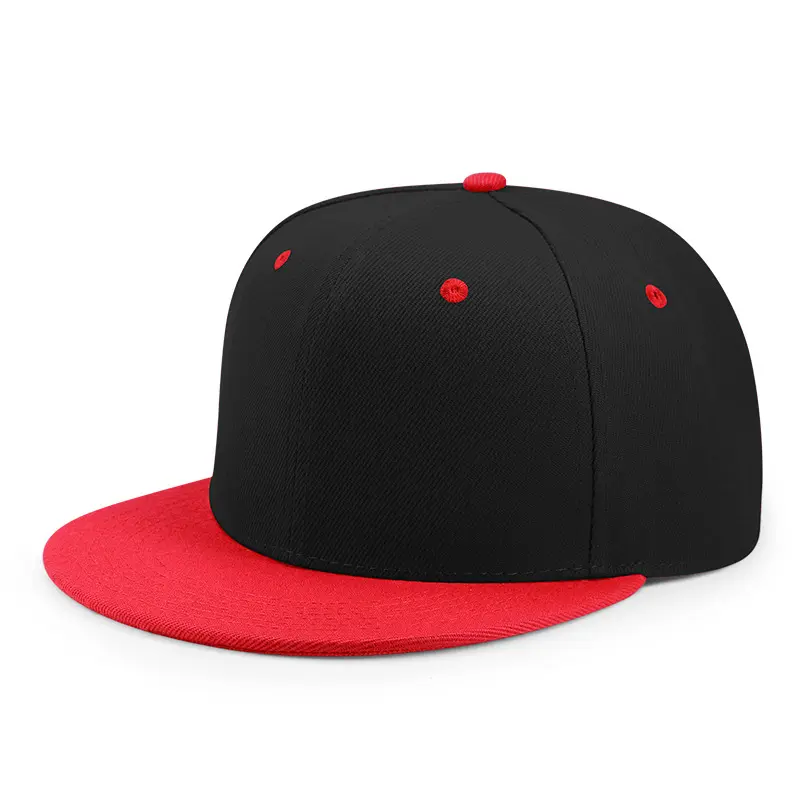 قبعات OEM من 6 طبقات بتصميم شعارك الخاص عالية الجودة من القطن الناعم ذات حافة مسطحة قبعات الهيب هوب مع رقعة جلدية
