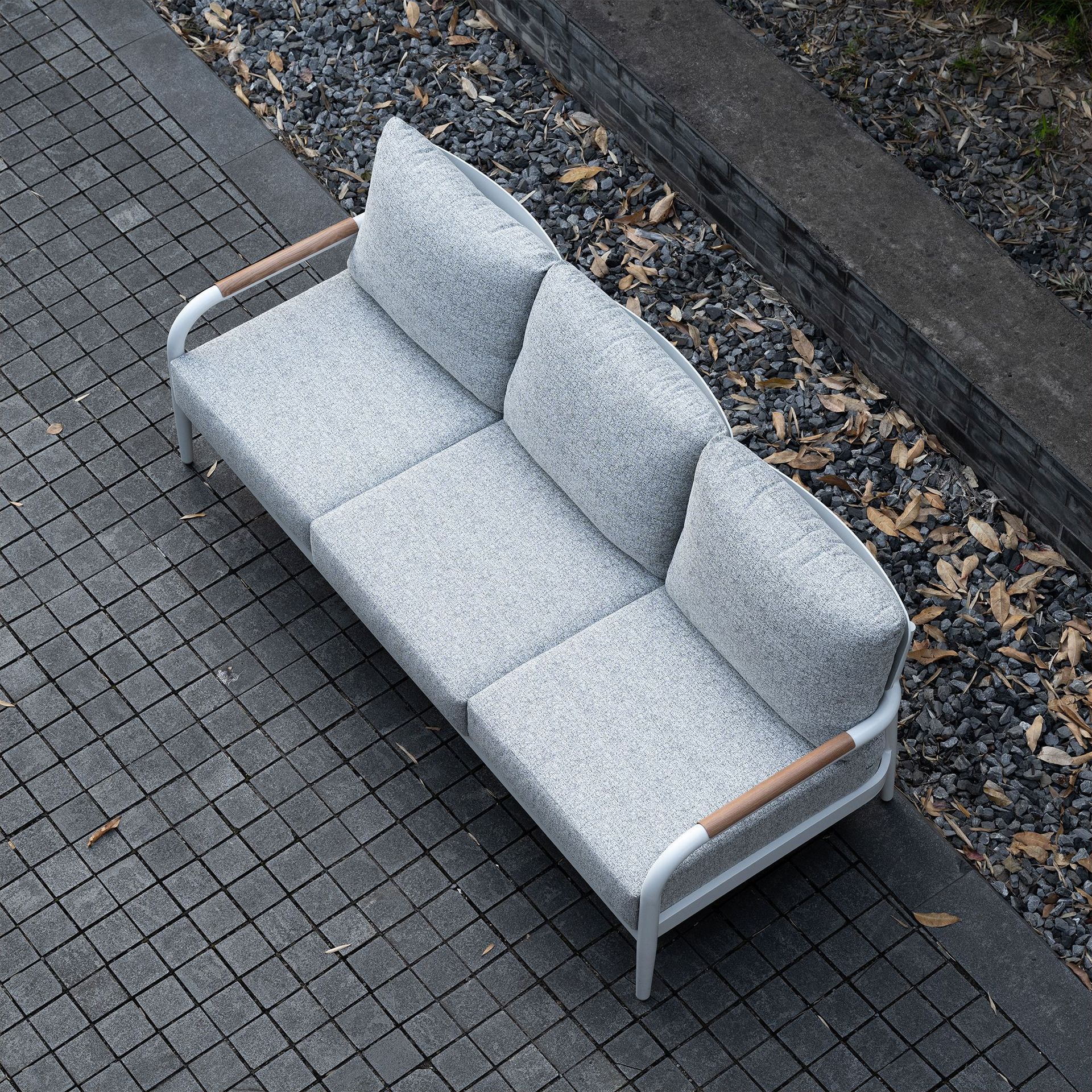 Three-seater sofa