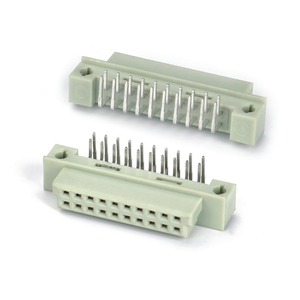 Erkek dik açı 3*32 64 Pin Euro Din 41612 konektörü R/A 2.54mm Pitch 3 satır <span class=keywords><strong>PCB</strong></span> A + C DIN 41612 konektörü