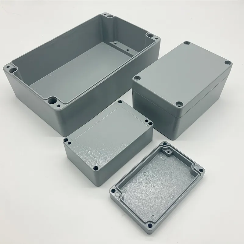 Caja de distribución eléctrica con agujero personalizado, caja de empalme de Metal a prueba de polvo y agua IP67