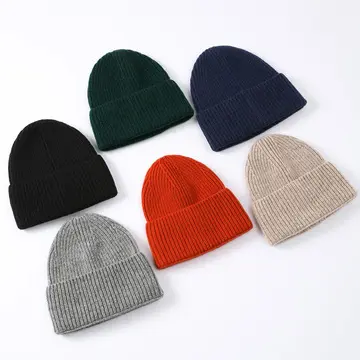 Usine vente solide 100% laine doux tricoté chapeau femmes hiver chaud personnalisé adulte mode laine chapeau 2024