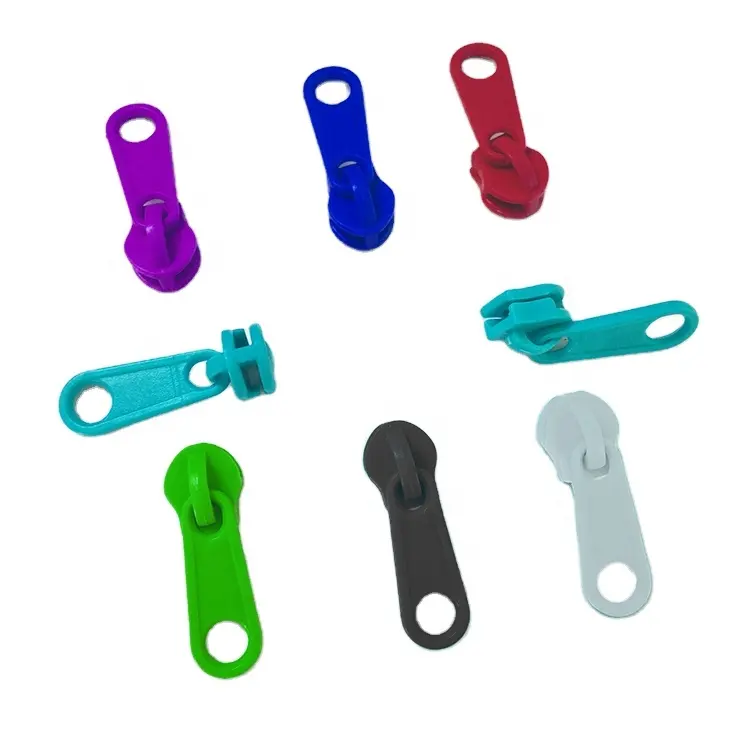 Großhandel billig verschiedene Farben Kunststoff Reiß verschluss Schieber für 5 # Nylon Reiß verschluss