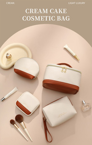 <strong>2025</strong> New Arrival Customized Logo Cream Luxury PU Leather Makeup Bag Large Fashion Portable Zipper Beauty Cosmetic <strong>Pouches</strong> - Product Image 2