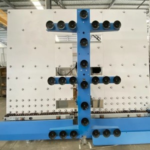 Hoch effiziente automatische Be-und Entlade maschine für Roboterarm glas für die Fenster-und Tür herstellung - Product Image 5