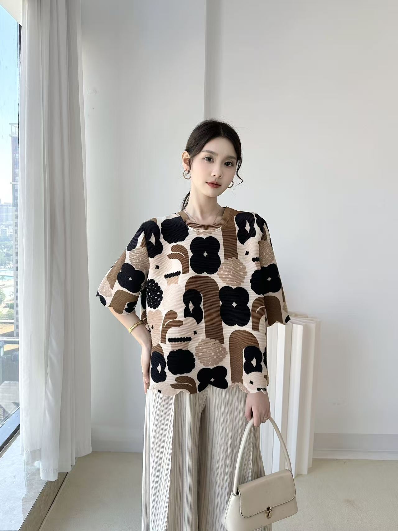 สีน้ำตาล