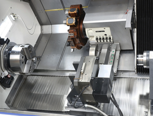 Máquina de torno cnc de centro de torneado de alta precisión con máquina de torneado cnc de eje C GreMaT TN700 - Product Image 3