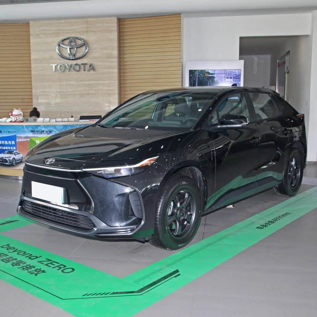 รถยนต์ขับเคลื่อนด้วยไฟฟ้า Faw Toyota bZ4X 2022 สองไดรฟ์ Elite Joy Edition 2023 ยานพาหนะพลังงานใหม่รถราคาถูก
