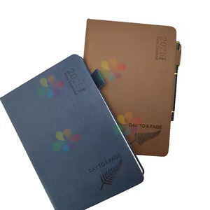 Venta al por mayor personalizado A5 con correa elástica PU diario cuaderno impreso marca Logo diario Bloc cuaderno de notas de cuero PU