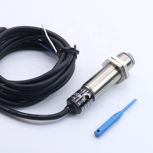Interruptor fotoeléctrico de reflexión difusa, sensor infrarrojo NPN, 4 cables, 1NO, 1NC, distancia de detección de 100mm, sensor de interruptor fotoeléctrico - Product Image 1
