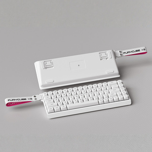 Tastiera da gioco cablata RGB tastiera retroilluminata Ultra-compatta Anti-Ghosting 68 tasti tastiera a membrana per PC portatile Windows Gamer - Product Image 5