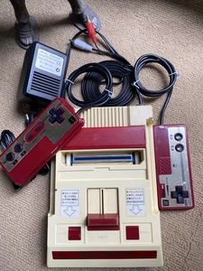 ニンテンドーファミリーコンピューターFCから米国のゲームカードで動作するNES cosnole用の改造された日本のゲームコンソール - Product Image 4