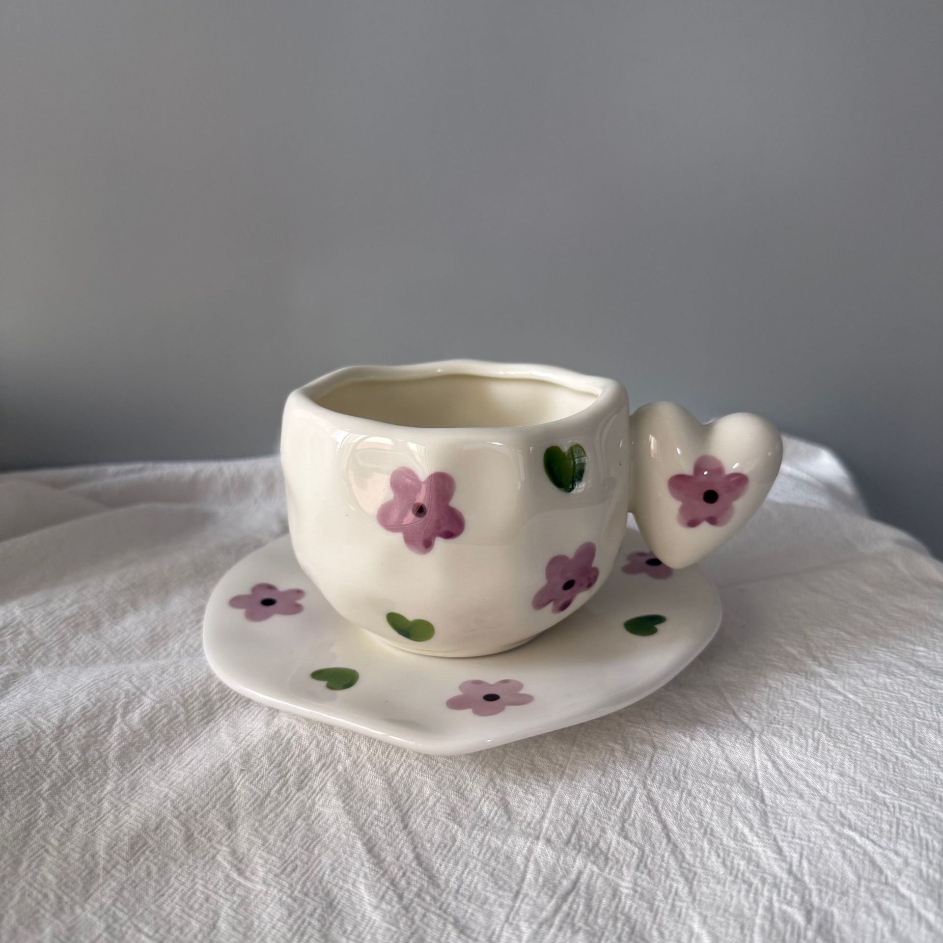 Taza flor morada corazón verde - Plato 300ml - 16cm