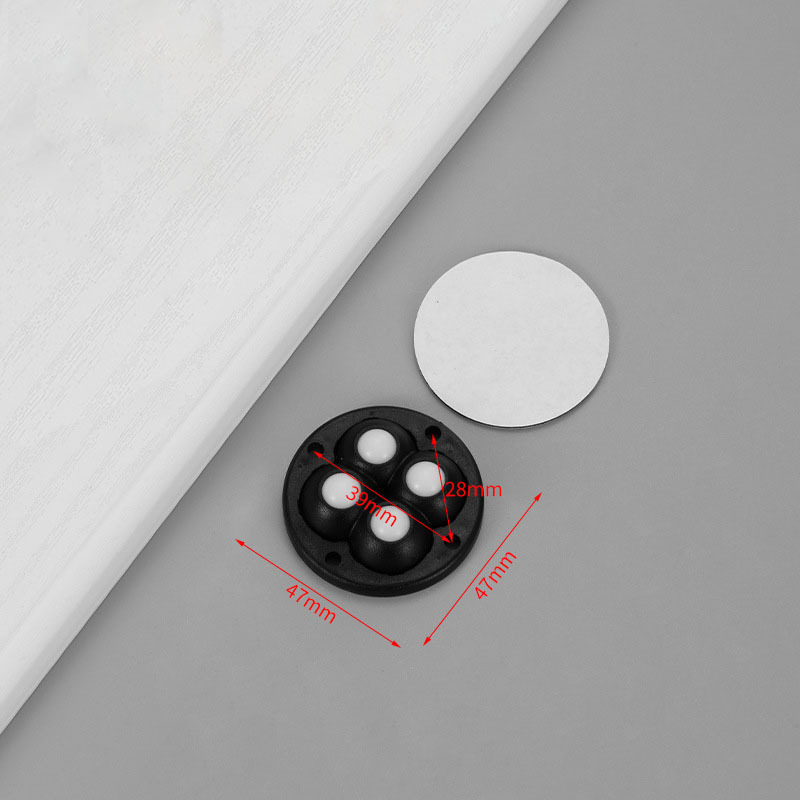4 black plastic beads